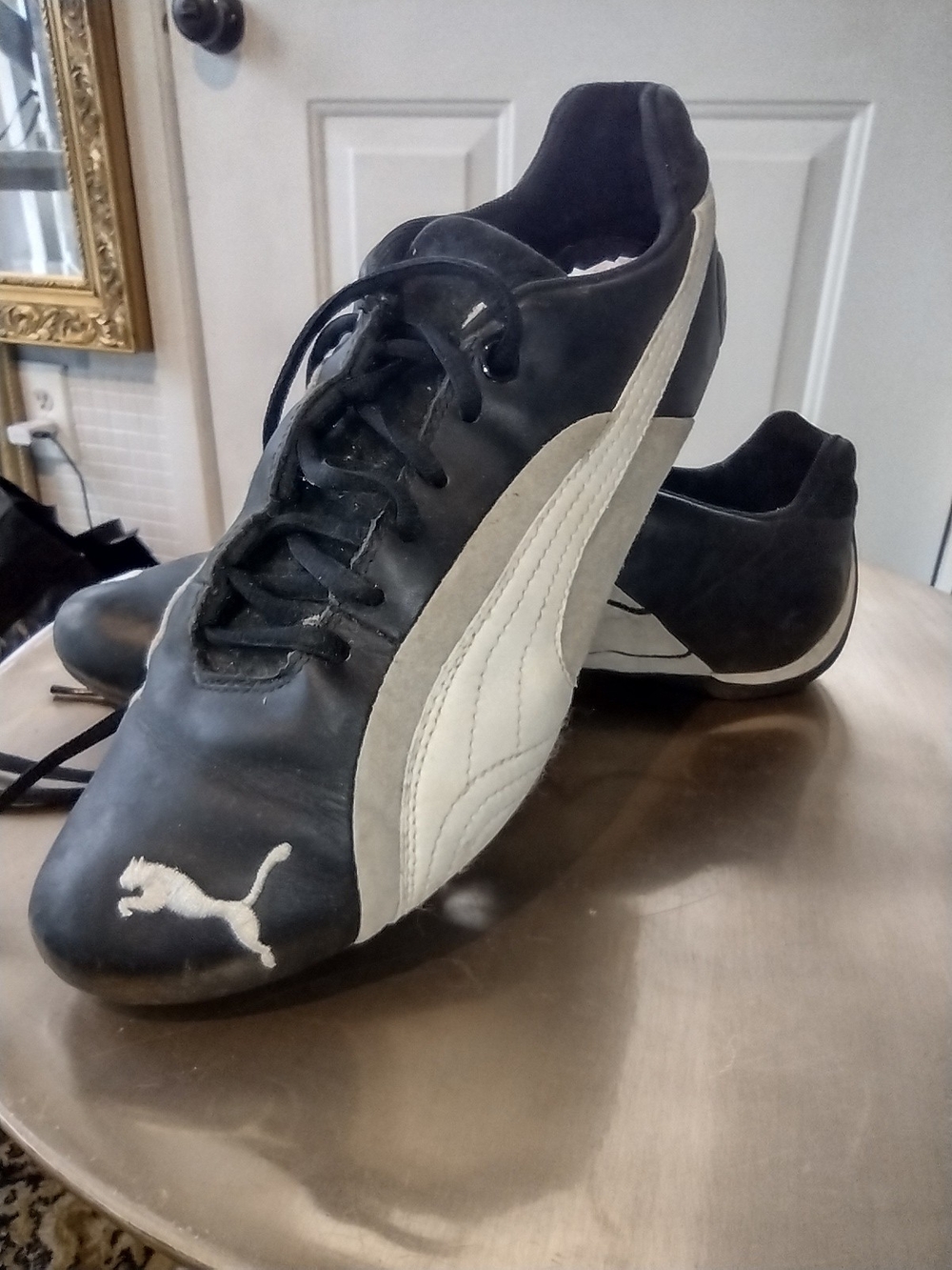 Puma Men’s Black and White Athletic Lace-Up Sneakers